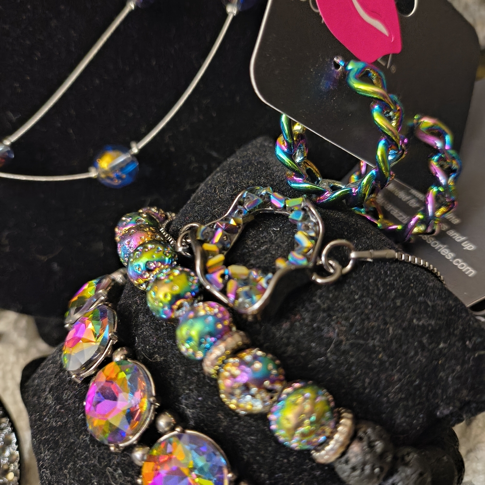 7 PC Paparazzi Oil Spill Heart Necklace Set NWT - Picture 5 of 16